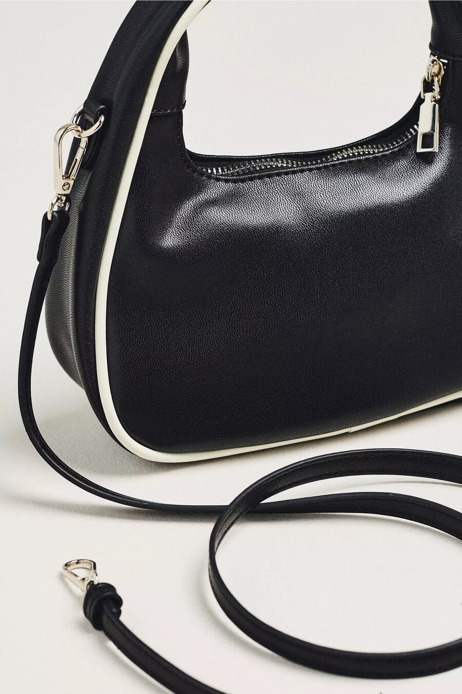 bolso de hombro mini ribeteado melie bianco
