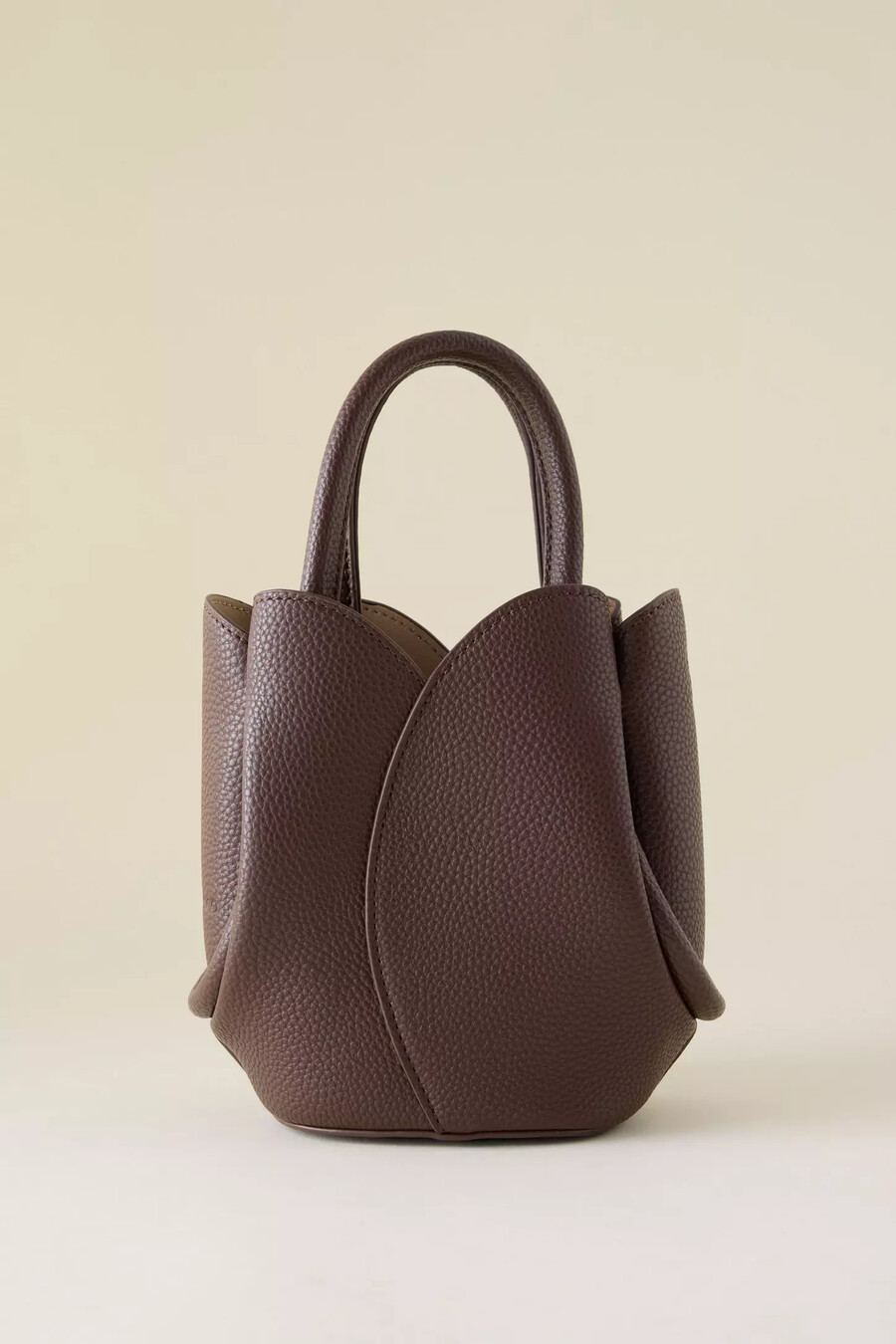 bolso tote mini bandolera con asa superior de tulipán de melie bianco