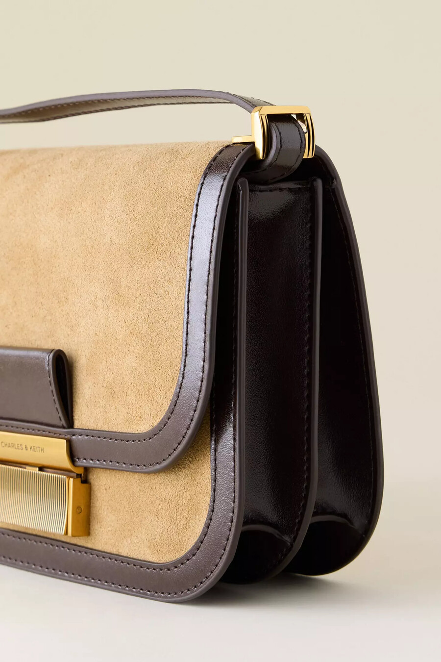 bolso bandolera de ante reciclado charles keith charlot