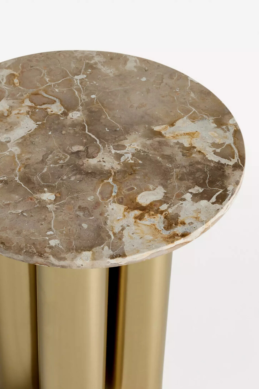 mesa auxiliar de mármol clover