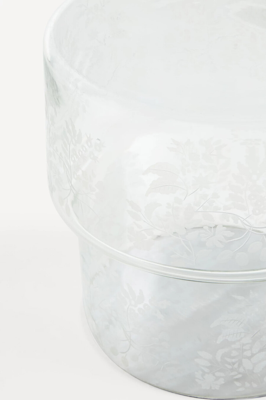 mesa auxiliar de cristal bruno