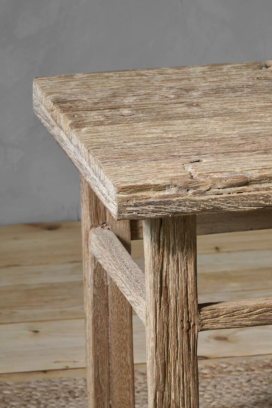 mesa auxiliar de madera nkuku ibo