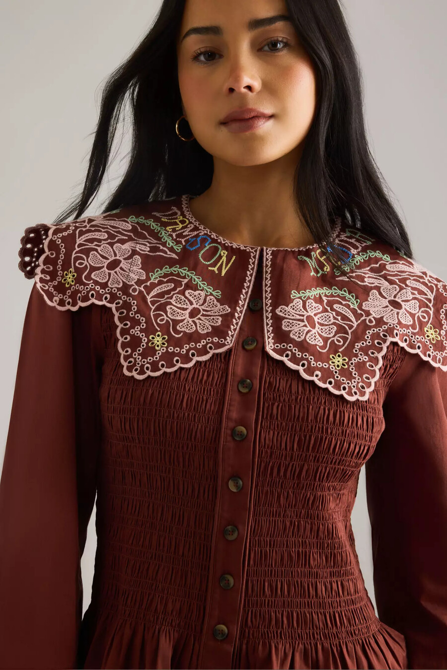 blusa bordada con helecho de ciruela damasco
