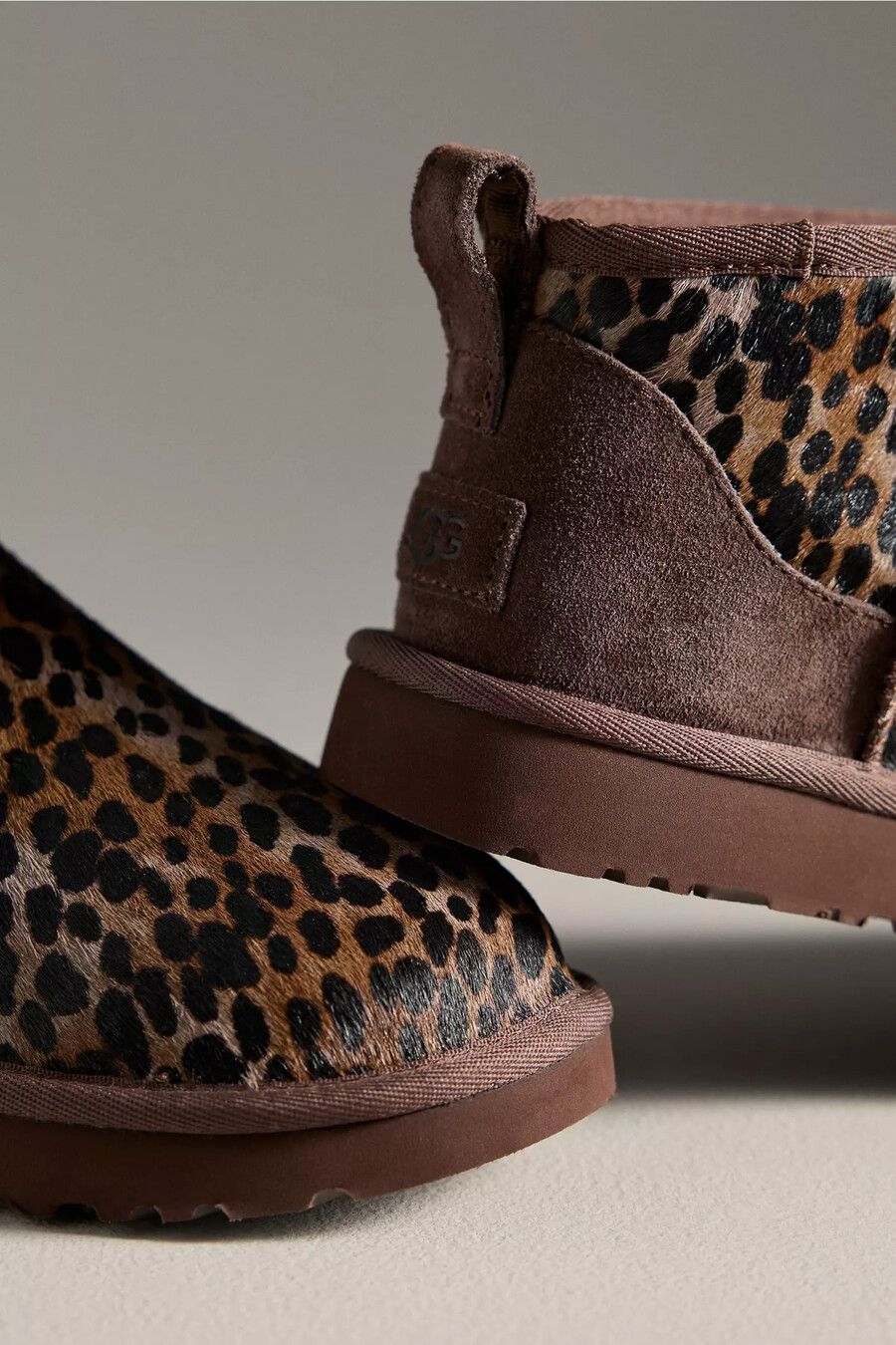 botas ugg caspian classic ultra mini