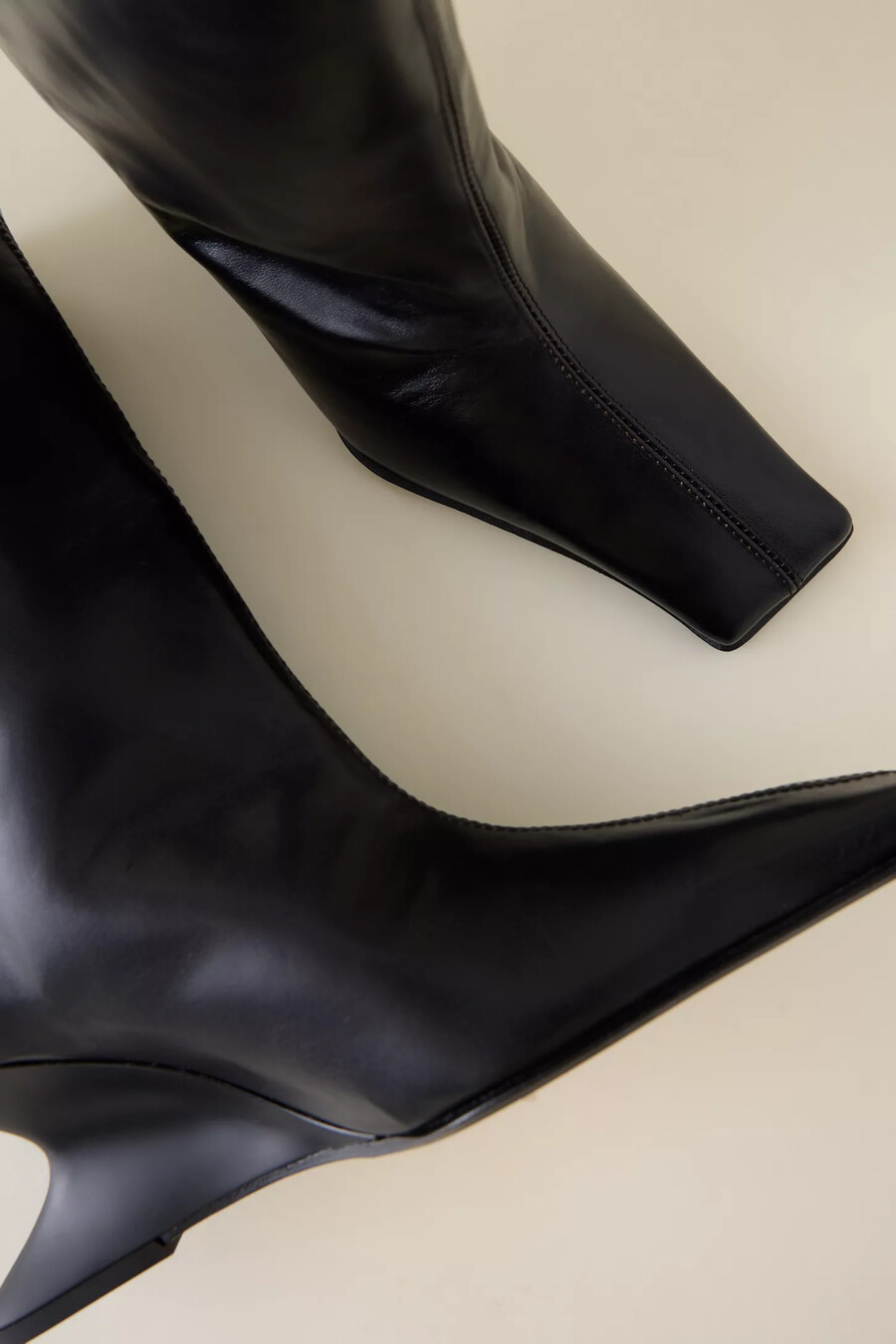 botas miista tanni