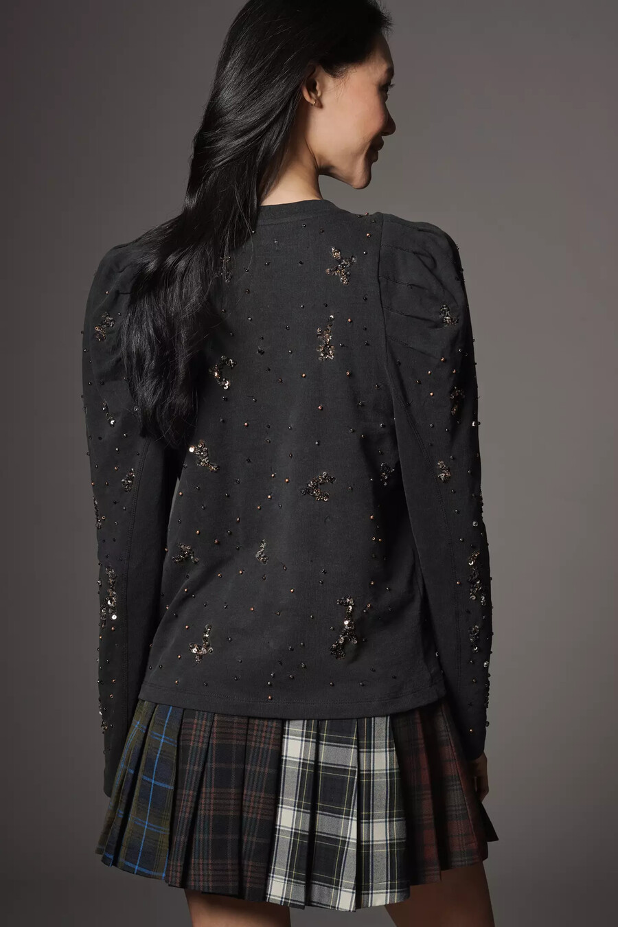 top adornado con mangas abullonadas de pilcro