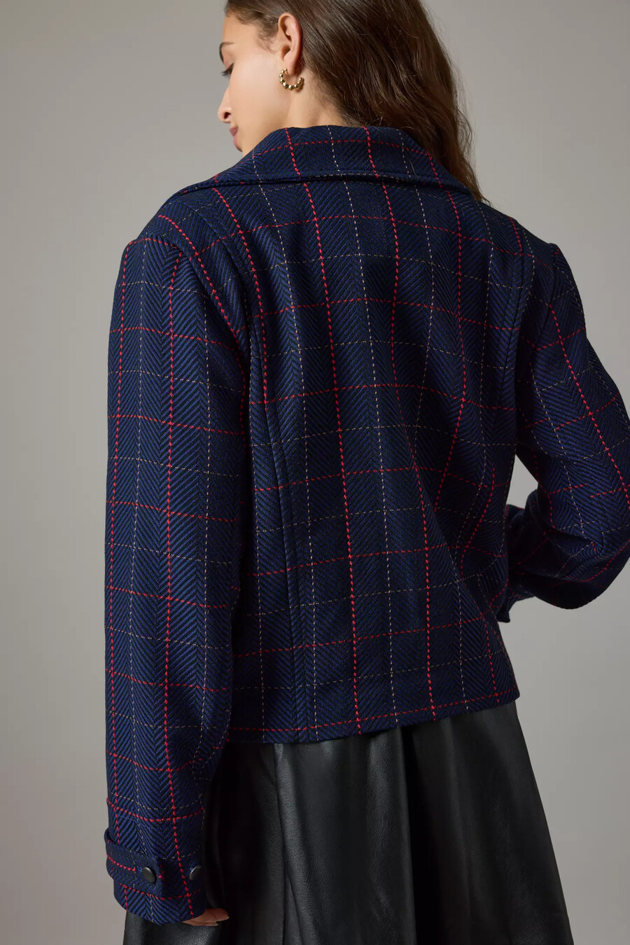 blazer corto a cuadros blanco de maeve x merrick