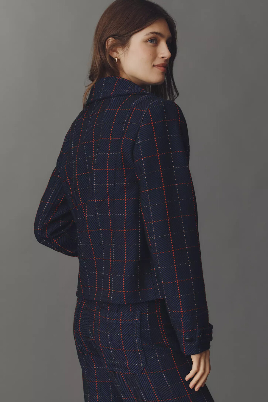 blazer corto a cuadros blanco de maeve x merrick