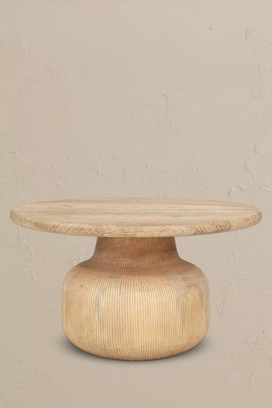 mesa de centro de madera ranurada vivan de nkuku