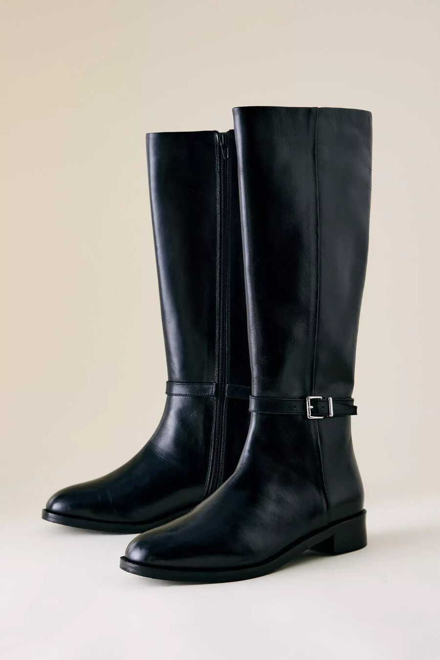 botas de montar con hebilla maeve