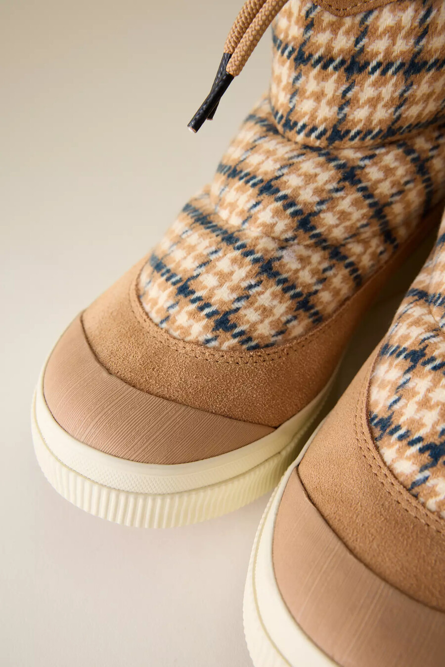 botas impermeables con aislamiento sorel out n about iv