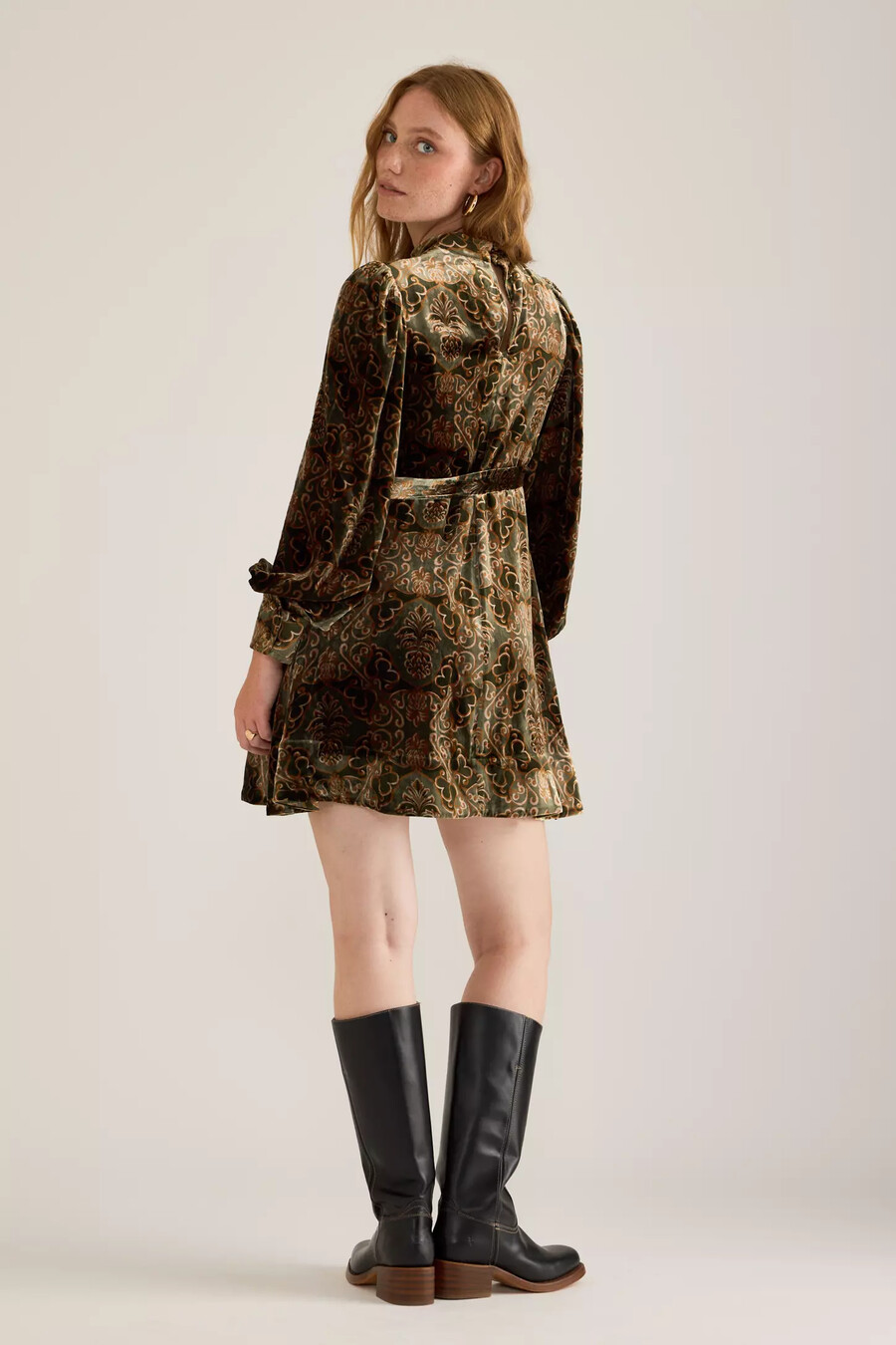 vestido mini ana-clara de barbour x farm rio