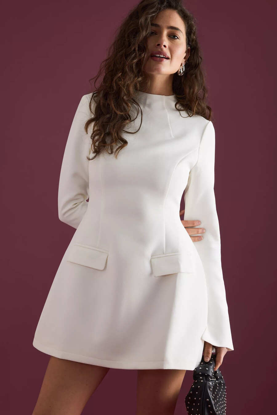 vestido mini con mangas divididas de odd muse