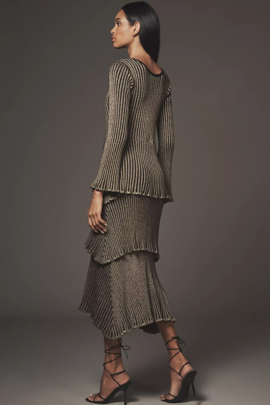 vestido midi brillante escalonado de siempre