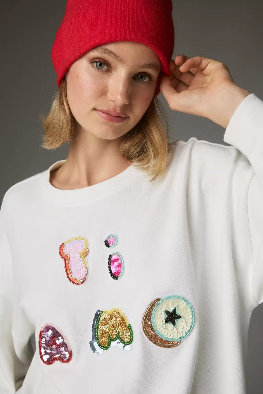 sudadera gráfica maeve ti amo