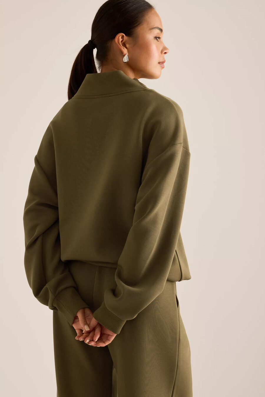 sudadera con cuello vuelto varley betsy