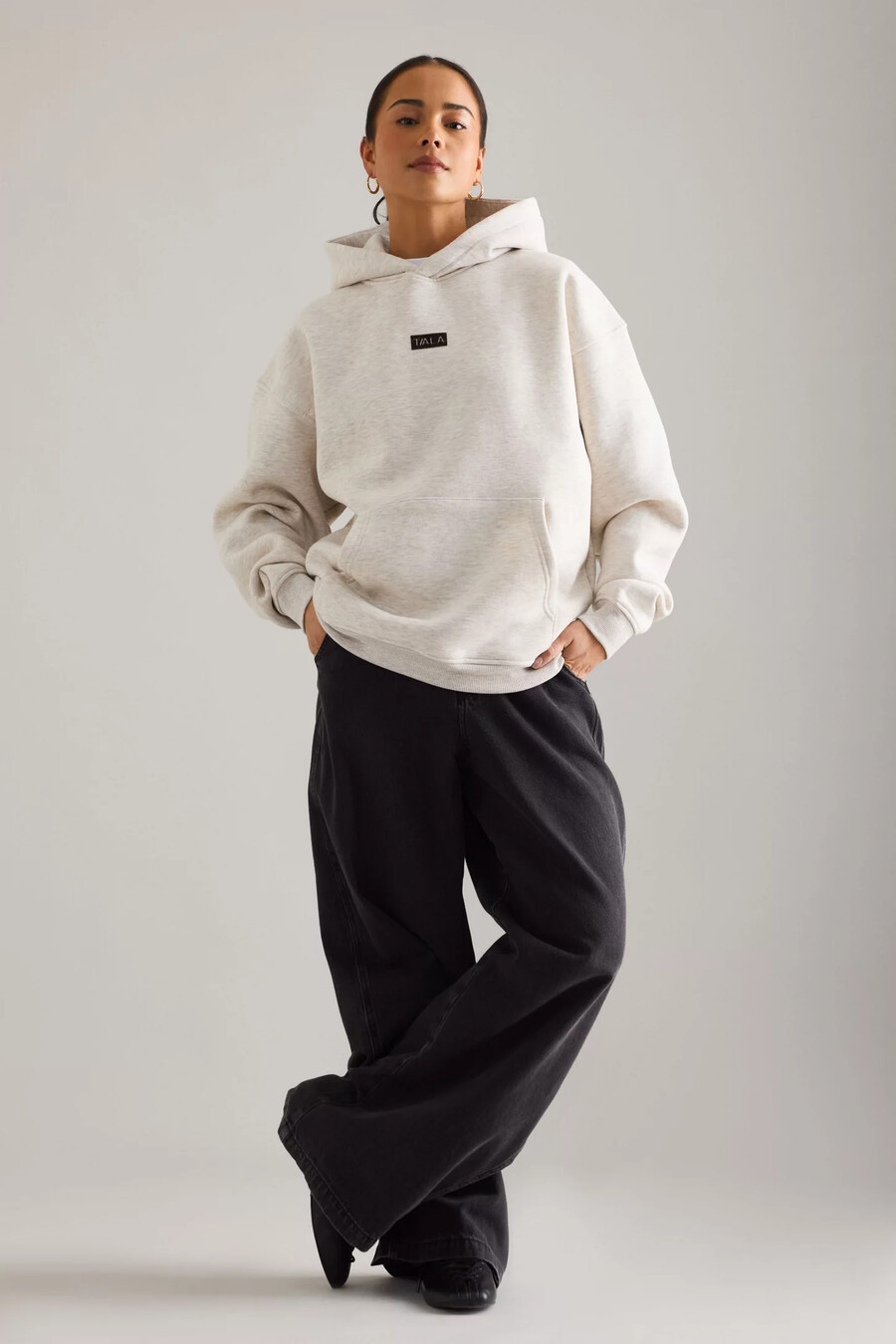 sudadera con capucha extragrande con gráfico para exteriores tala