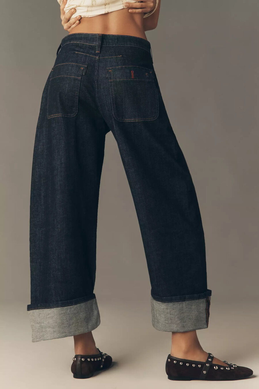 los jeans kayden carpenter barrel de pilcro