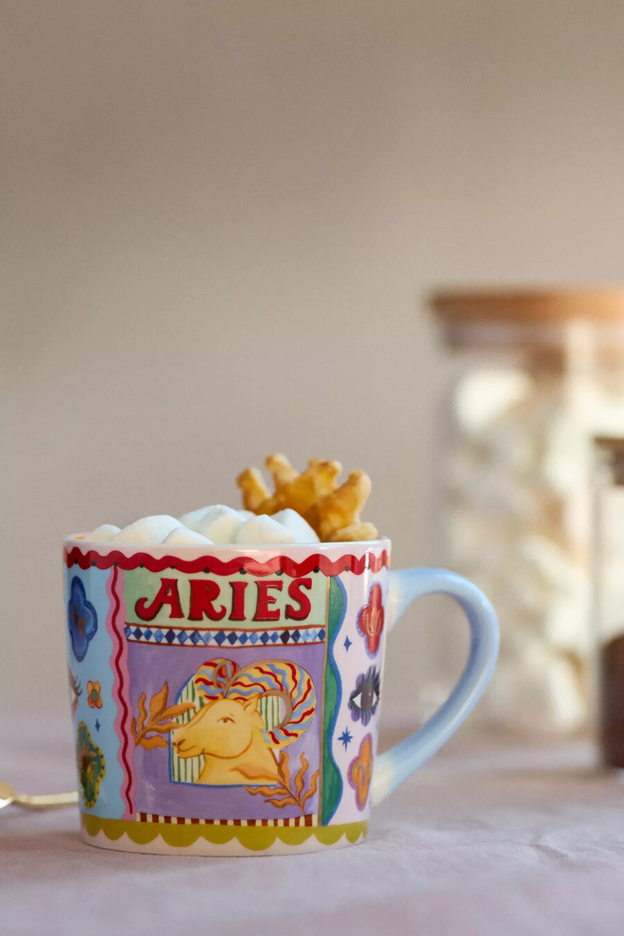 taza de porcelana con el zodiaco de eleanor bowmer