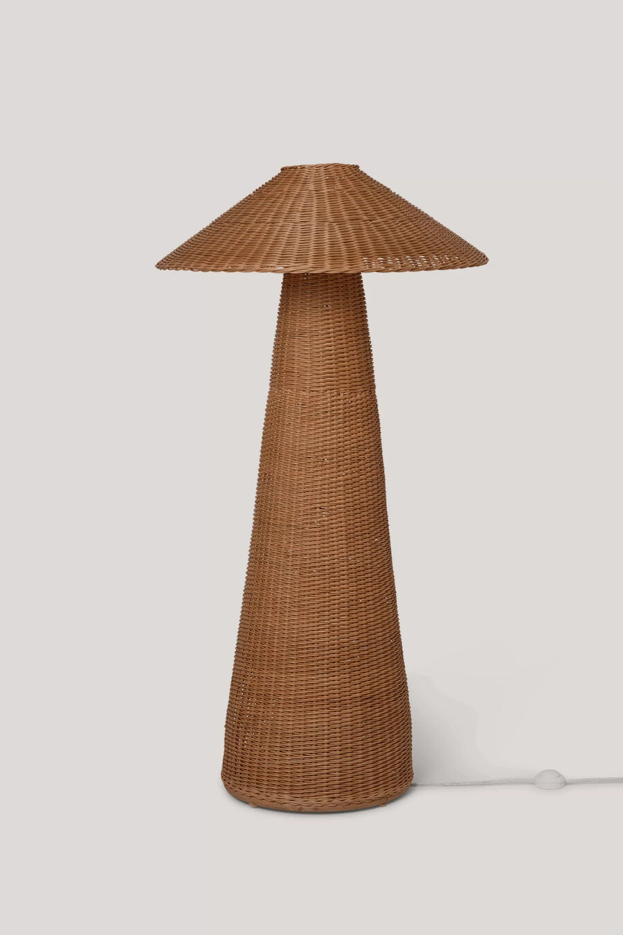 lámpara de pie dou de ferm living