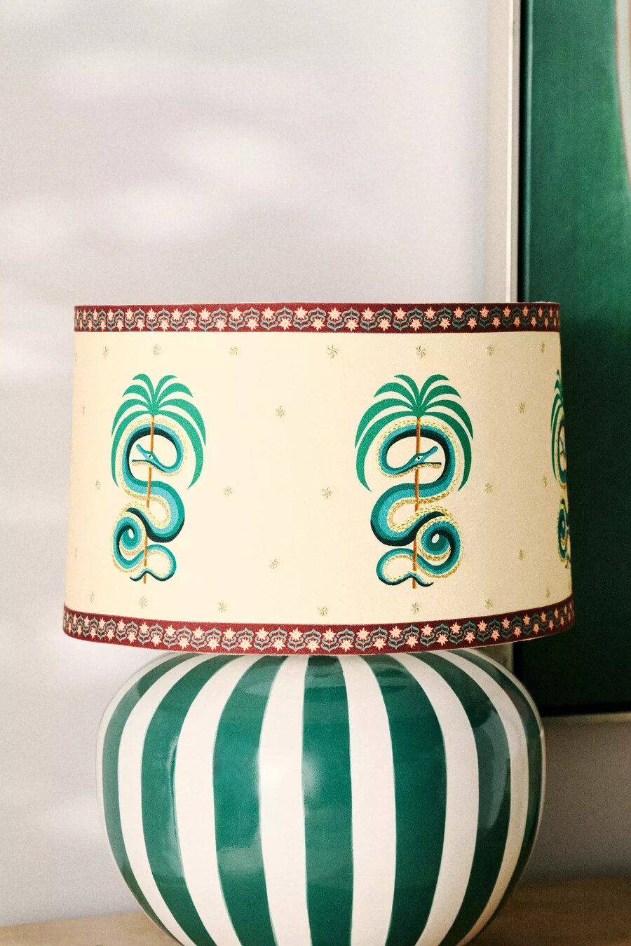 pantalla de lámpara de tambor de serpiente de printed goods