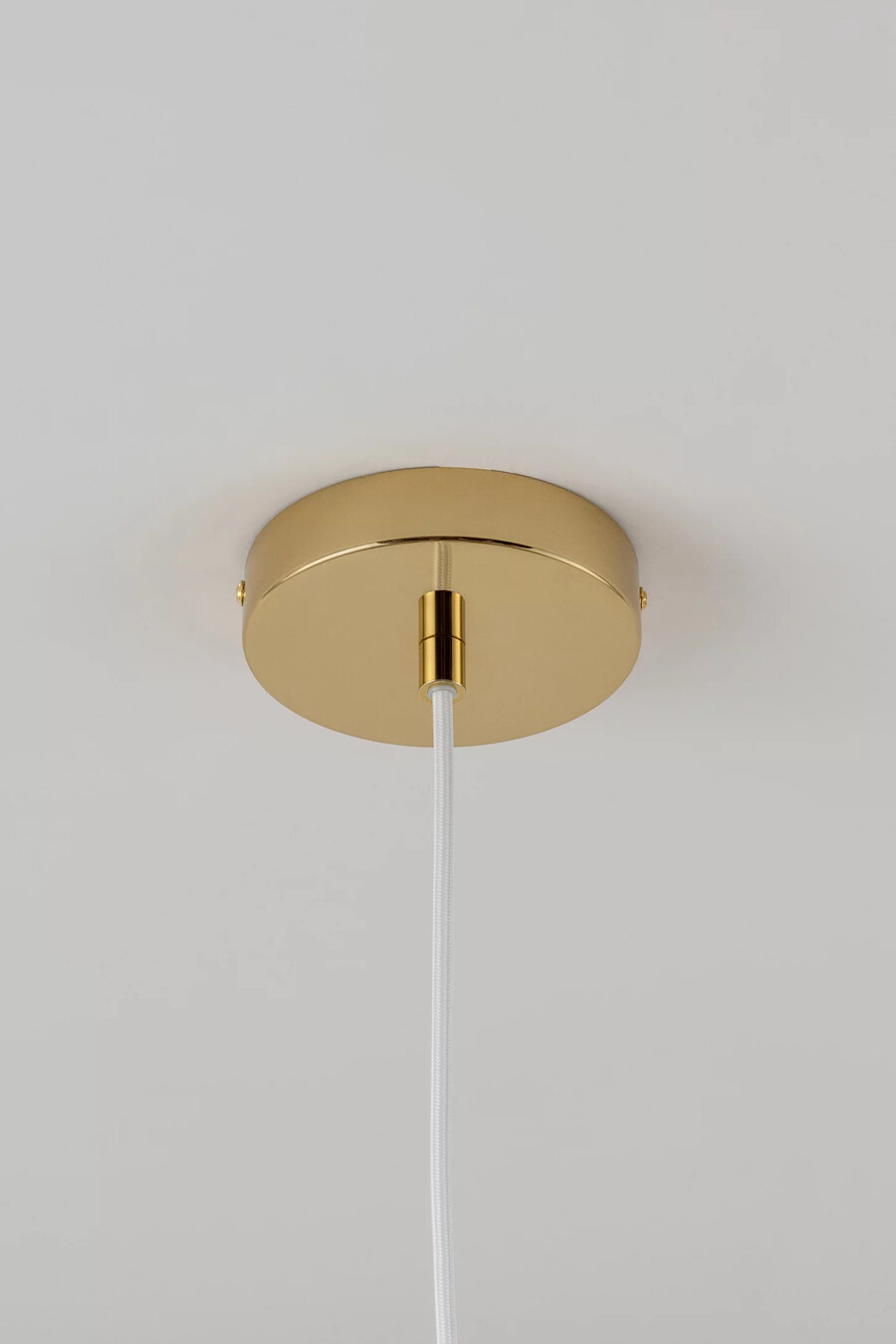 lámpara de techo colgante de cristal con forma de flor de houseof