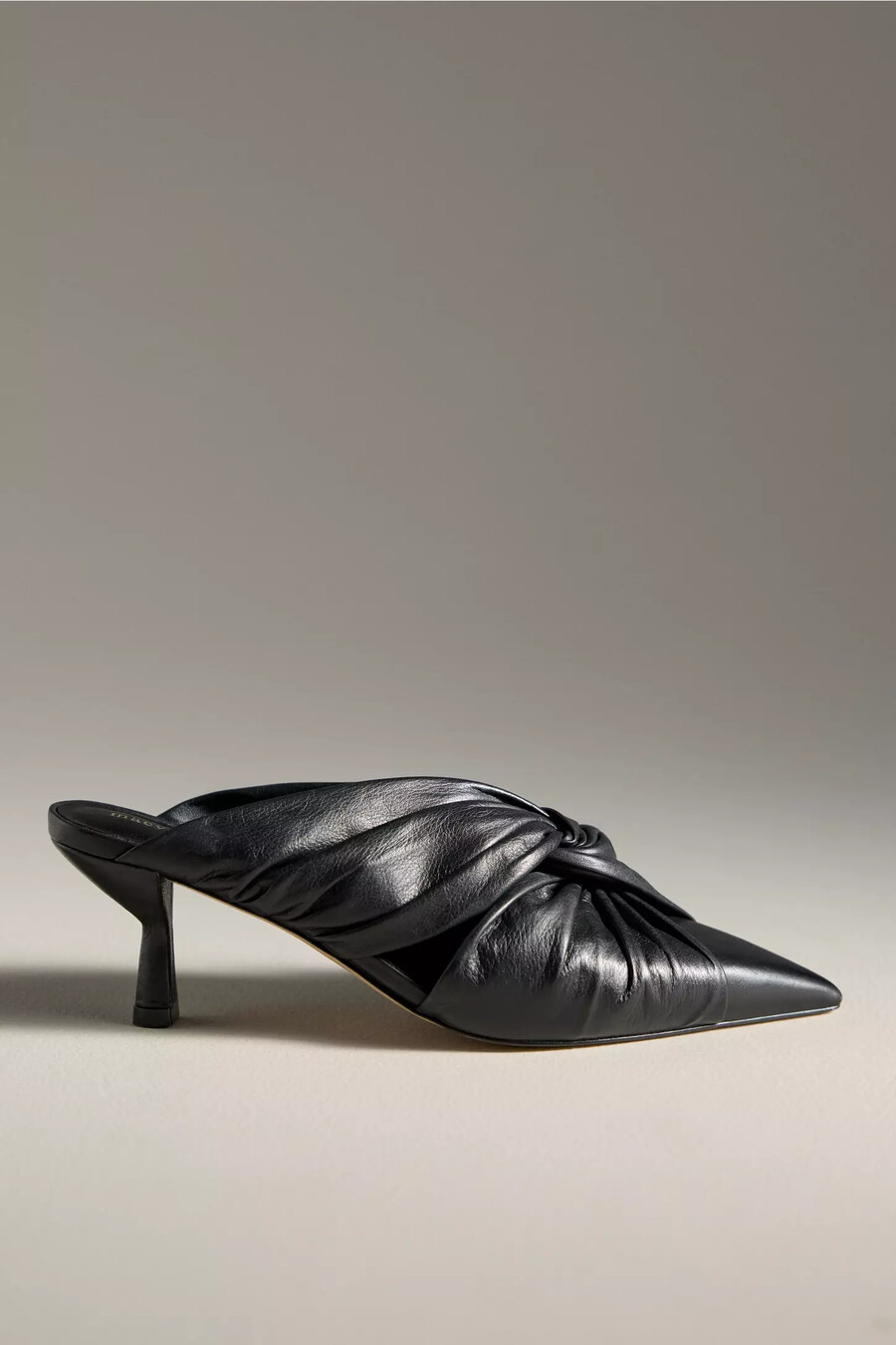 tacones de mula retorcidos maeve