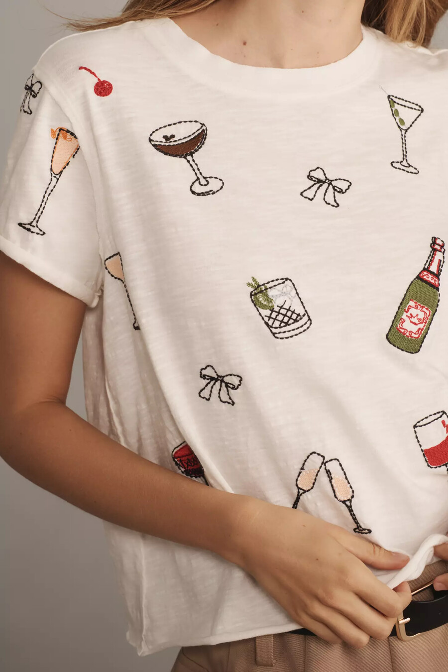 la camiseta caitlin boxy de maeve edición bordada