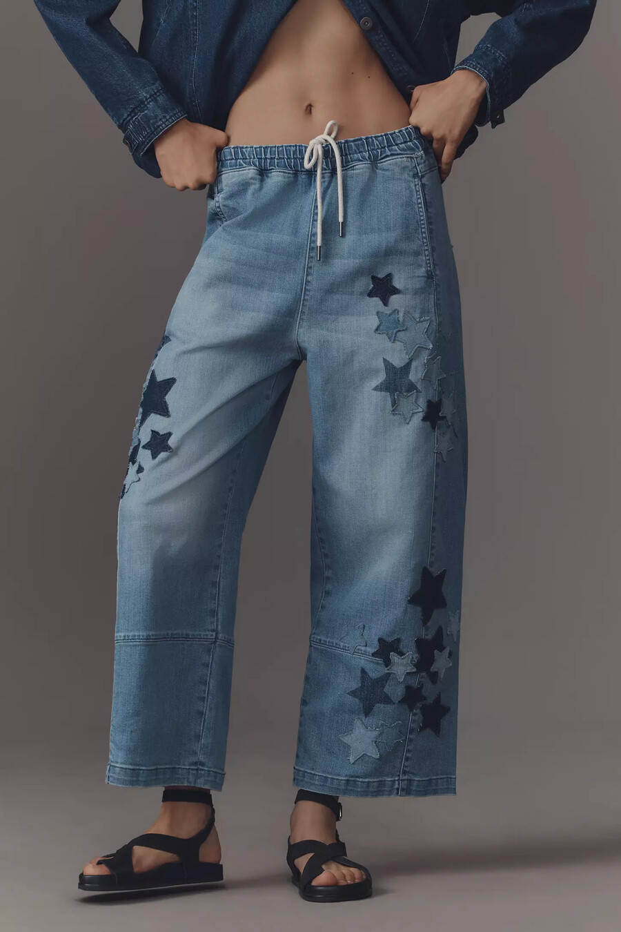 los jeans relajados tipo barril izzie de pilcro