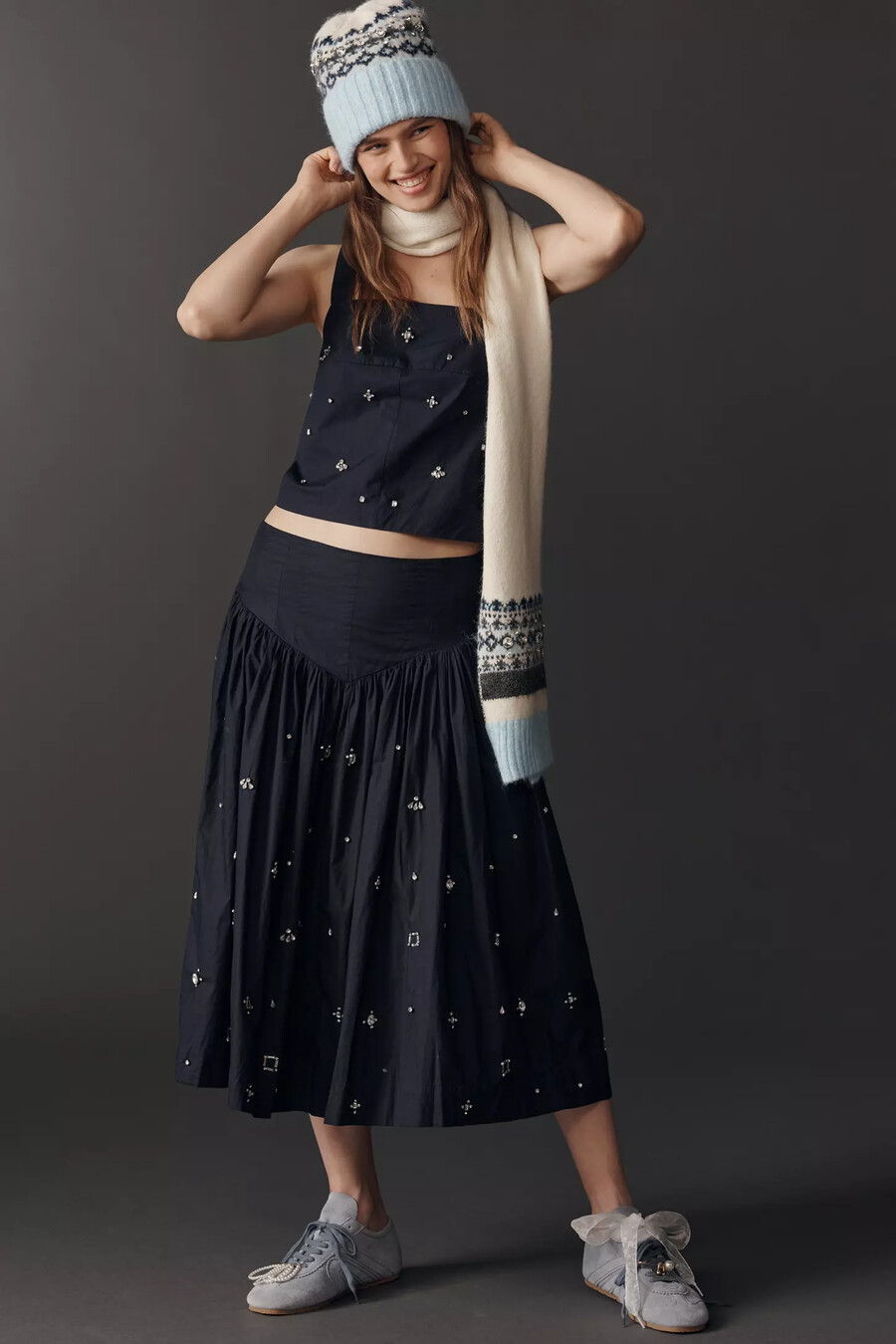 falda midi con cintura vasca de maeve