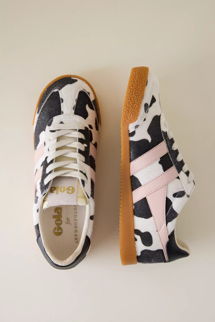 zapatillas deportivas con estampado de vaca elan de gola x anthropologie