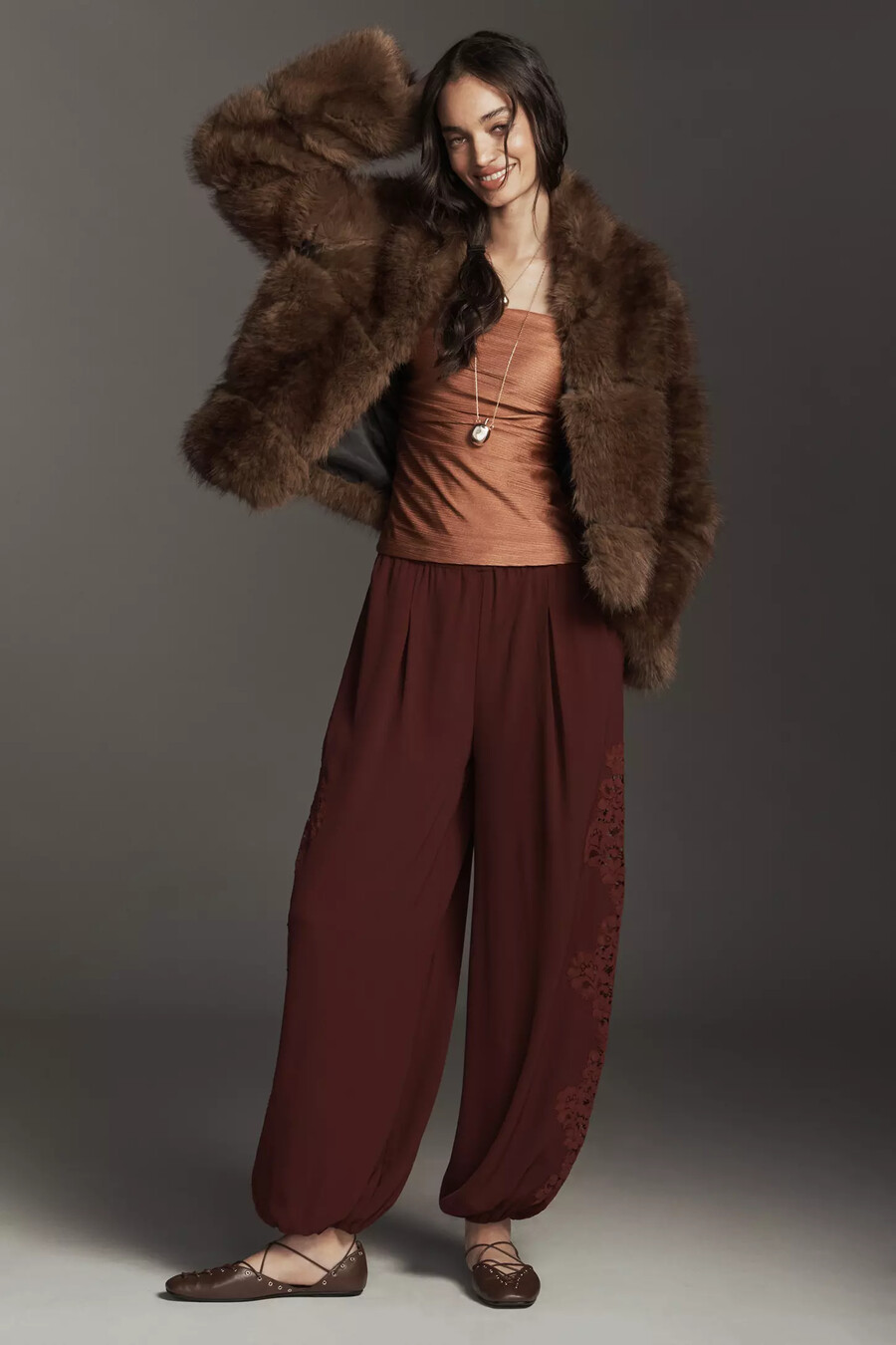 pantalones globo de encaje bl-nk imogen