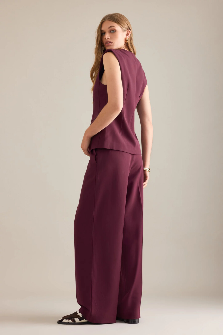pantalones anchos dora seleccionados